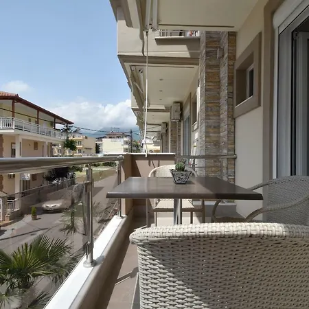 Aigli * Лептокария