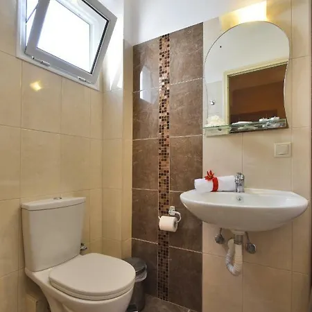 Apartman Aigli Leptokariá